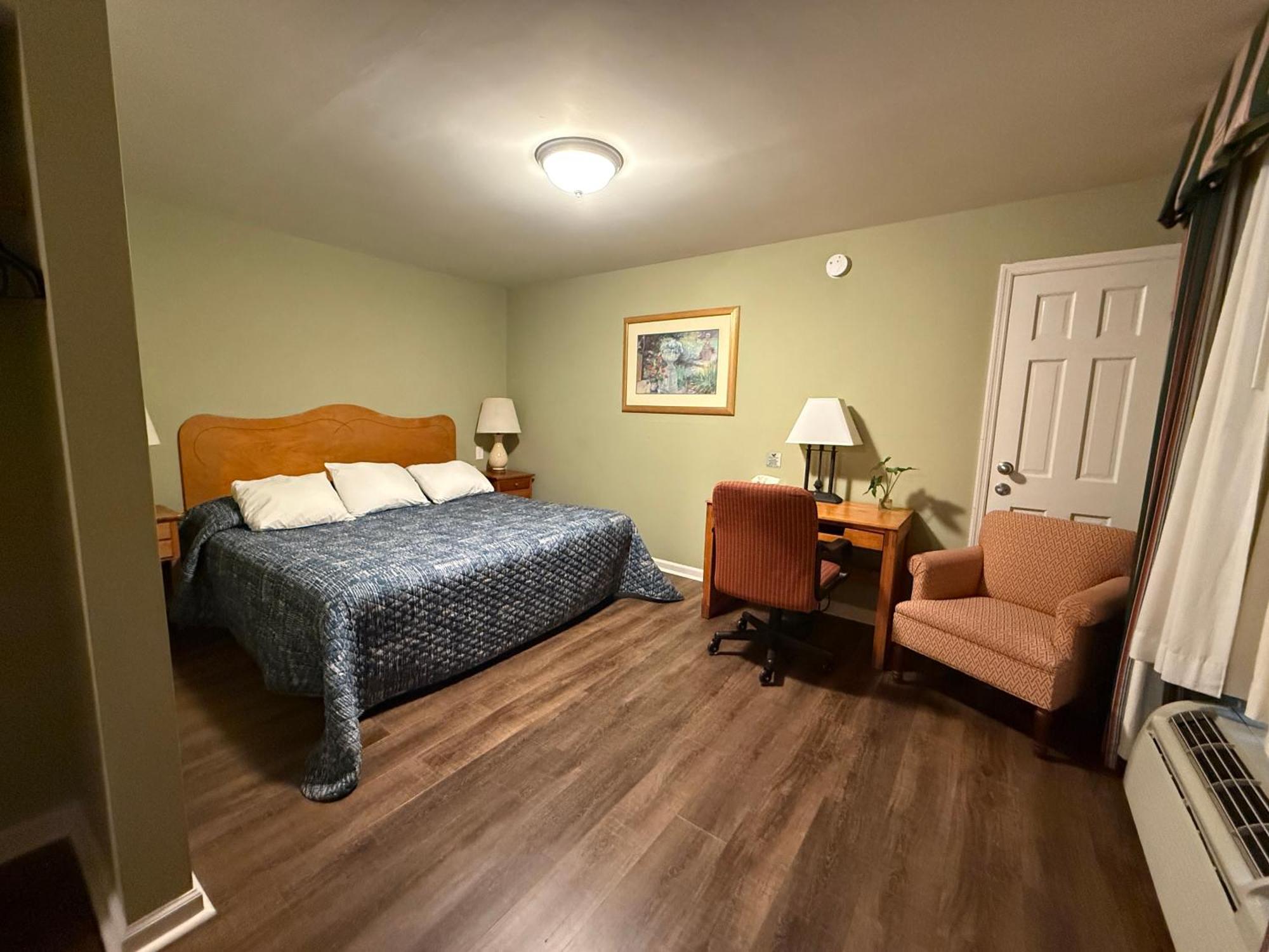 Heidi'S Inn Brewster 외부 사진