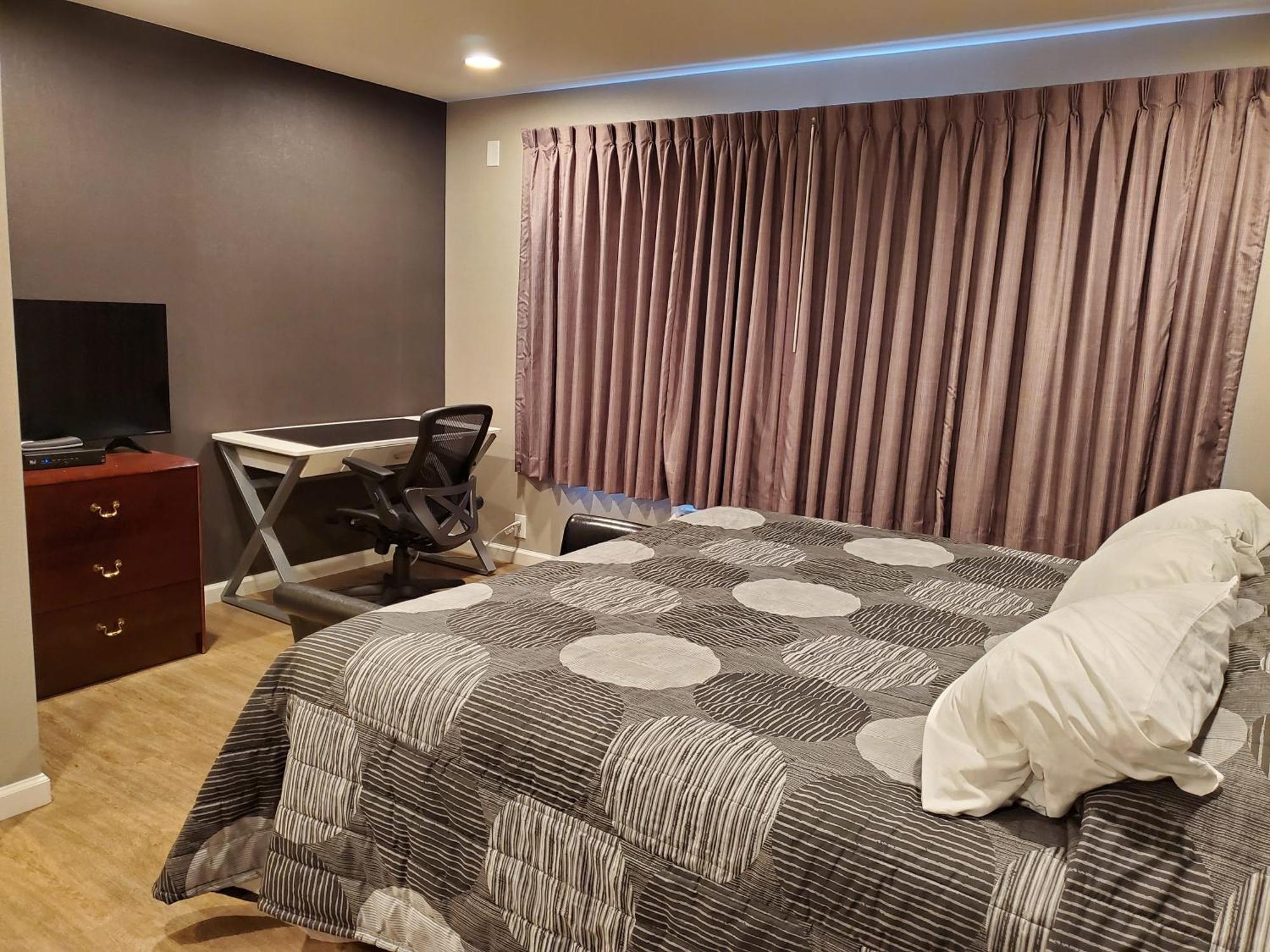 Heidi'S Inn Brewster 외부 사진