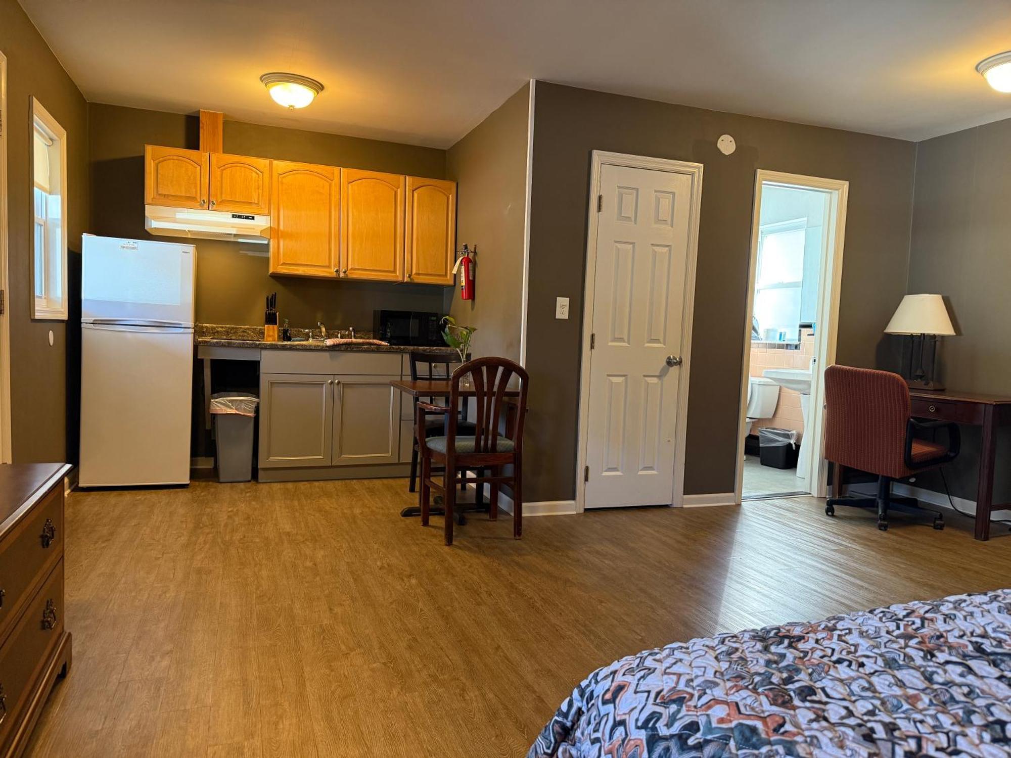 Heidi'S Inn Brewster 외부 사진