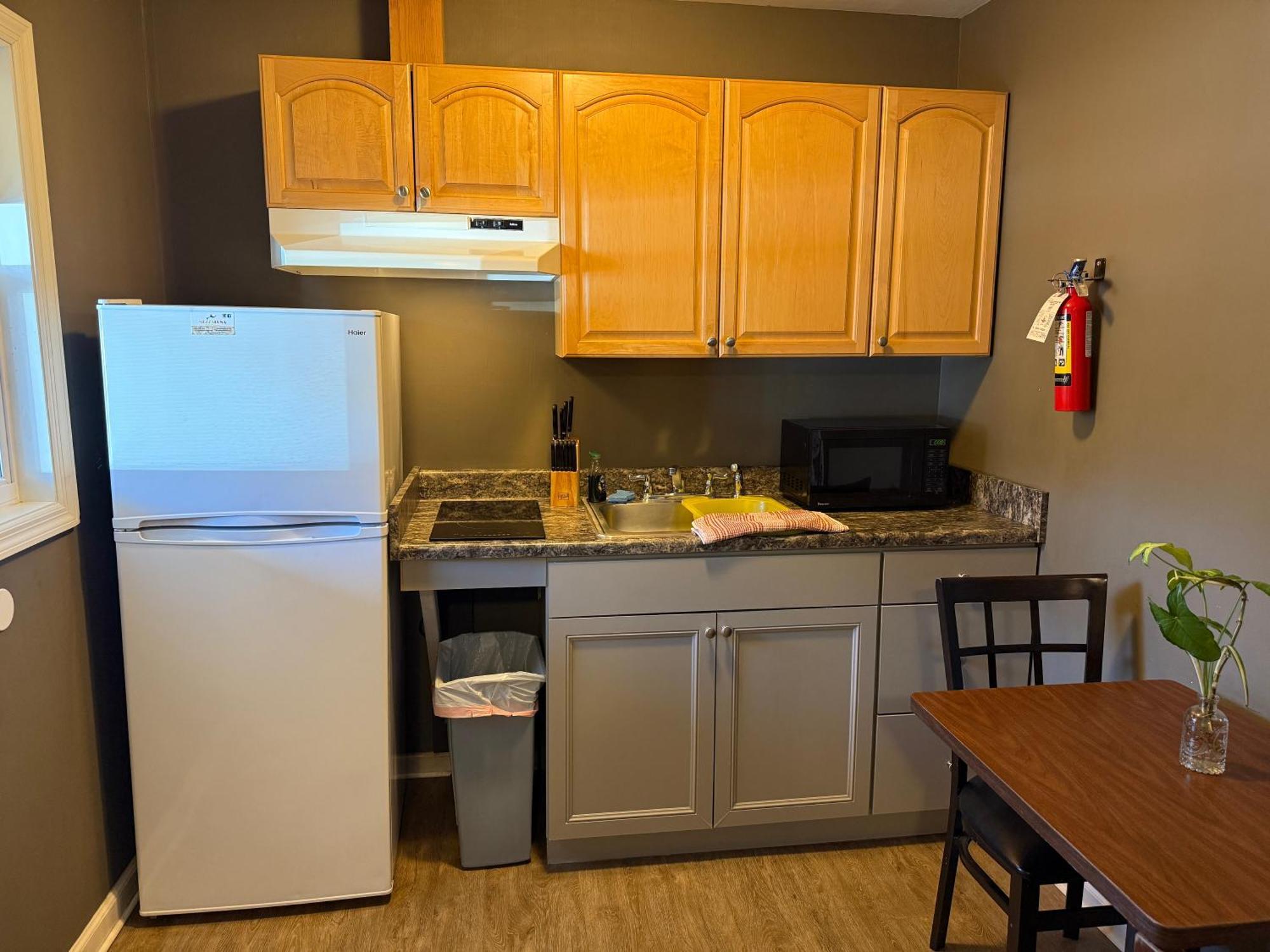 Heidi'S Inn Brewster 외부 사진