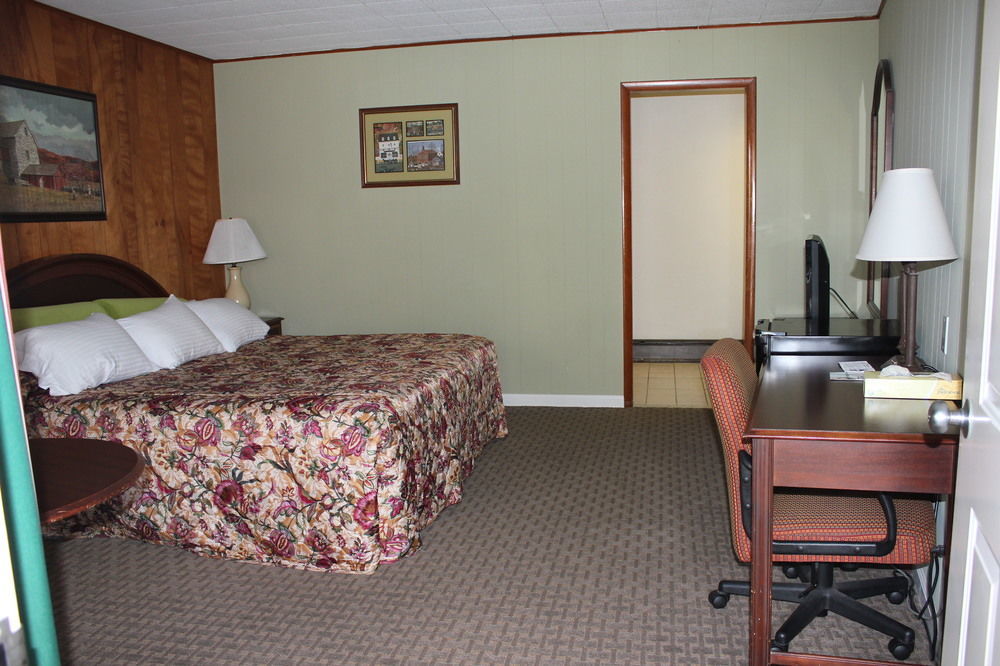 Heidi'S Inn Brewster 외부 사진
